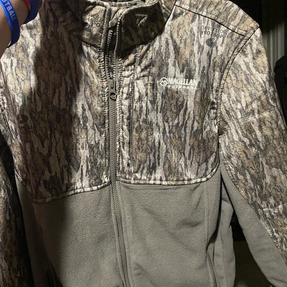Magellan Bottomland jacket Perfect condition worn once. Men’s small W medium